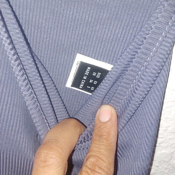 SHEIN ONE SHOULDER CROP TOP - Picture 5 of 6